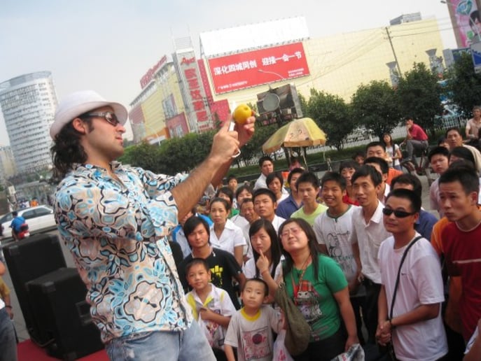 Gallery photo 4 of Mega Magic- Magician Mike D'Urzo