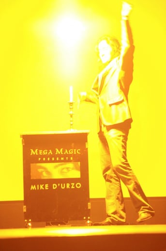 Gallery photo 12 of Mega Magic- Magician Mike D'Urzo
