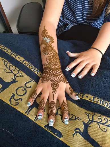 Gallery photo 8 of Mehendi Designer Cum Beauty