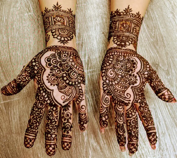 Gallery photo 8 of Henna Colors