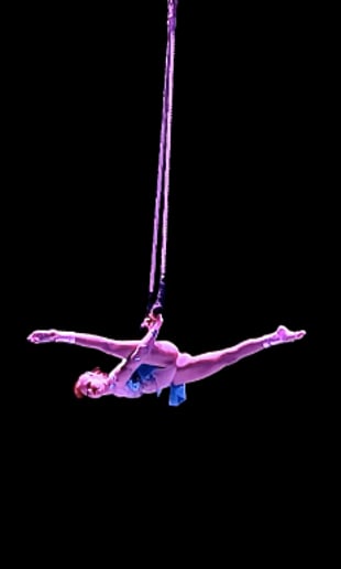 Gallery photo 2 of Lyskei (Kelly Maryanski)