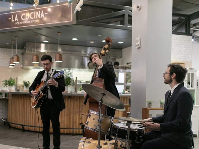 Gallery photo 2 of D'Amico Entertaintainment