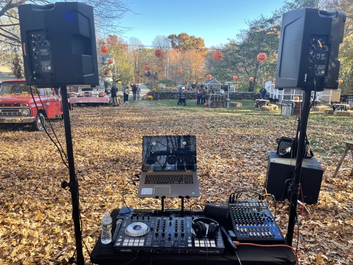 Gallery photo 14 of D'Amico Entertaintainment