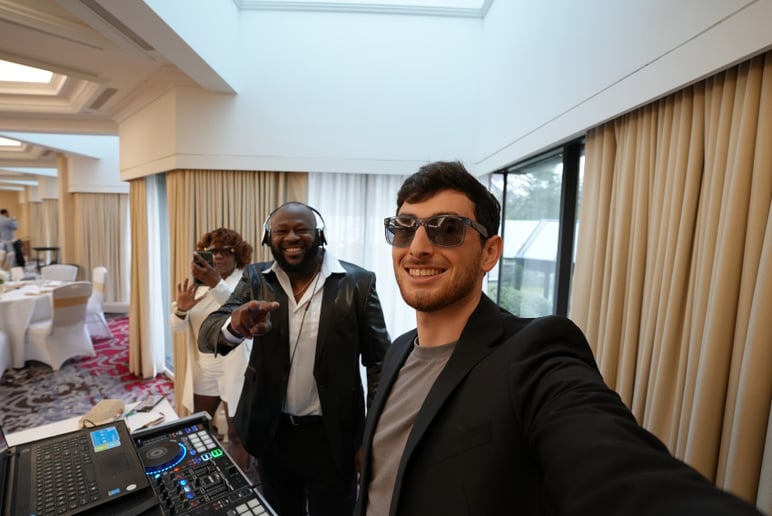 Gallery photo 6 of D'Amico Entertaintainment