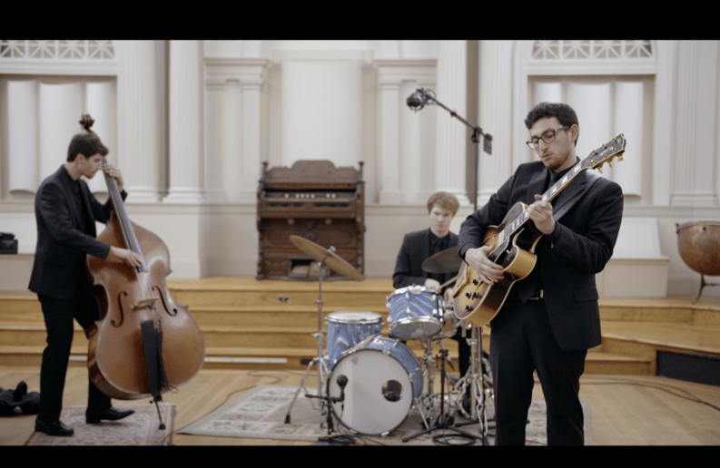 Gallery photo 5 of D'Amico Entertaintainment