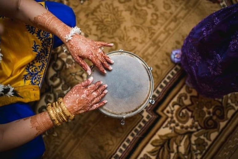 Gallery photo 3 of MF Henna