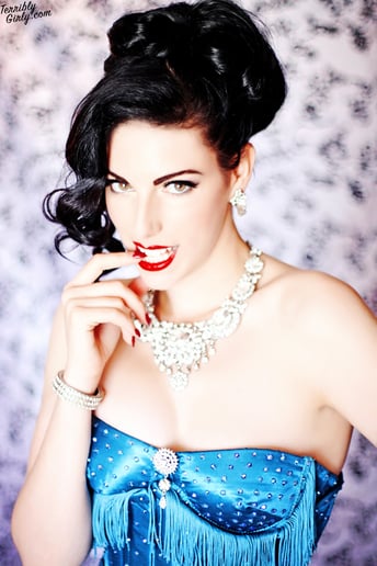 Gallery photo 3 of Miss Aurora Natrix