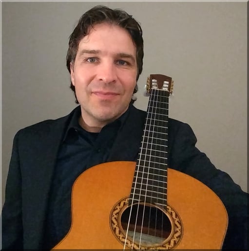 Gallery photo 1 of Montreal Musician