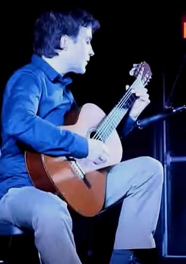 Gallery photo 2 of Montreal Musician