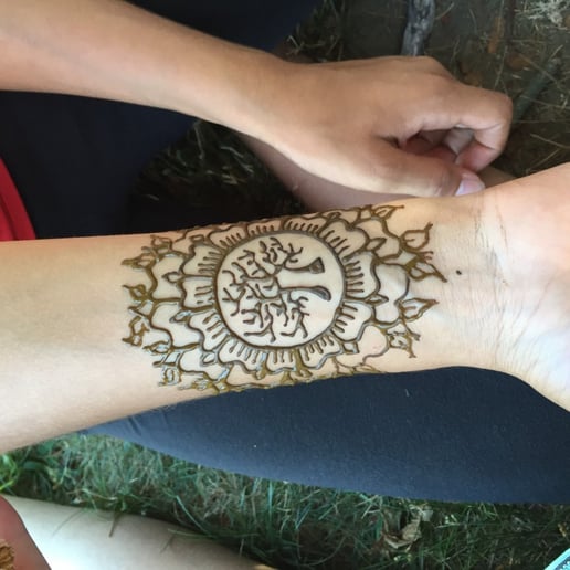 Gallery photo 8 of Moonlight Henna