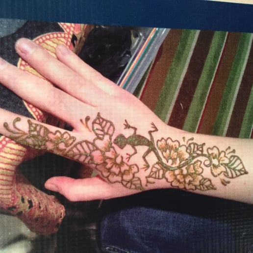 Gallery photo 10 of Moonlight Henna