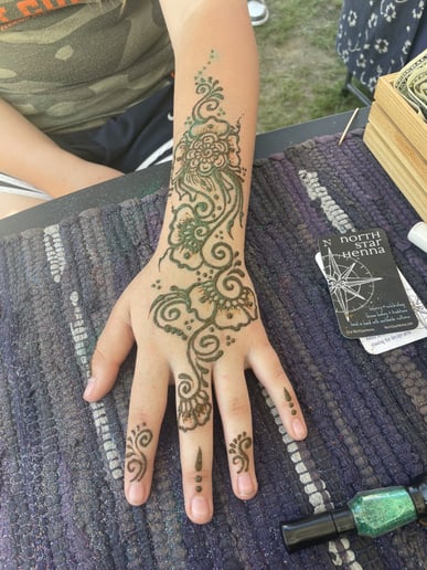 Gallery photo 5 of Moonlight Henna