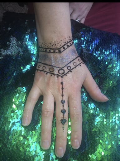 Gallery photo 2 of Mother Earth Essence