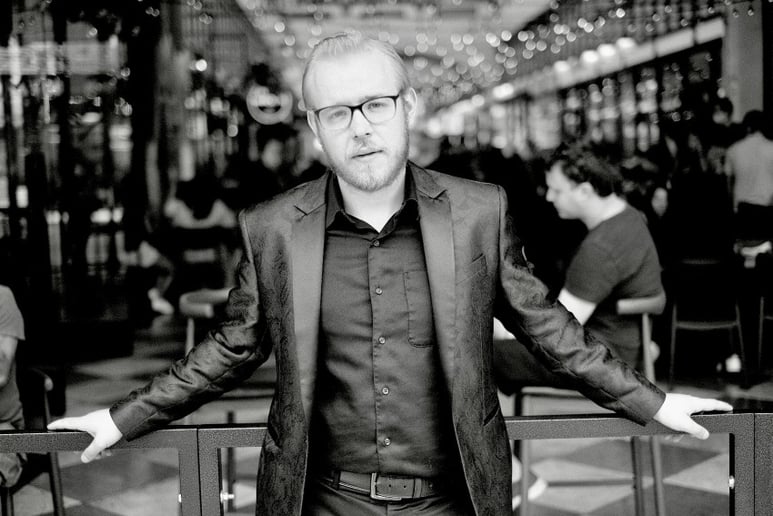 Gallery photo 1 of Eric Stevens -Celebrity Entertainer