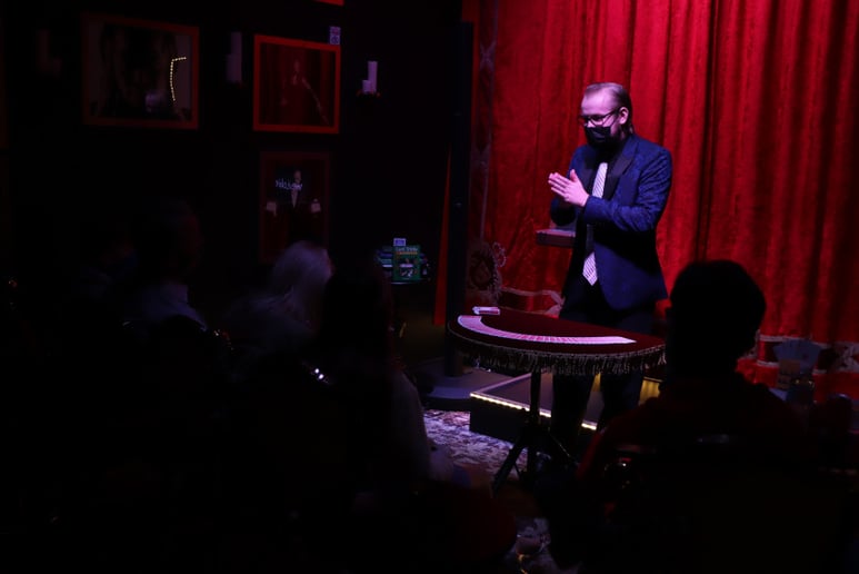 Gallery photo 8 of Eric Stevens -Celebrity Entertainer