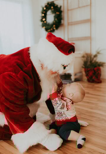 Gallery photo 7 of Nevada Santa & Mrs. Lollie Claus
