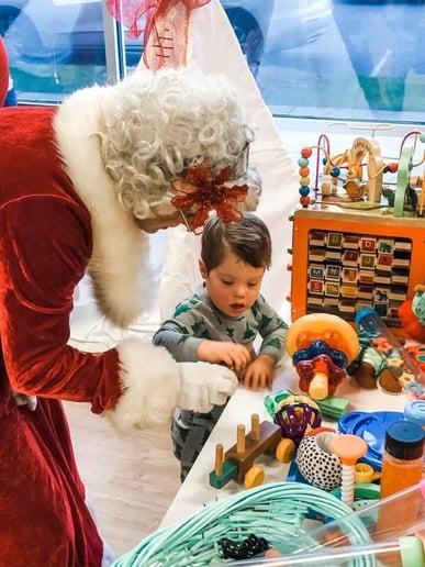 Gallery photo 8 of Ms Believable