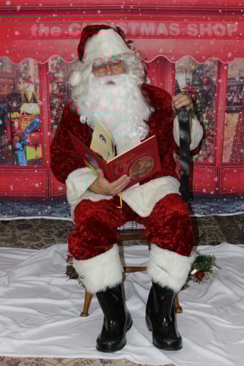 Gallery photo 2 of My Santa Visits