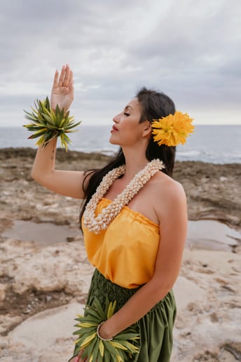 Gallery photo 7 of Myrian Bellydancer