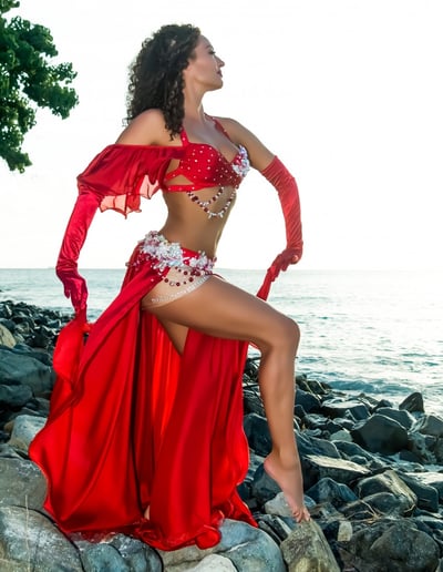 Gallery photo 6 of Myryka