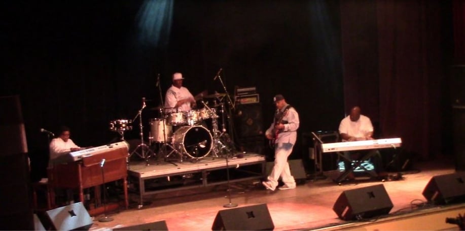 Gallery photo 3 of N4Structure Band