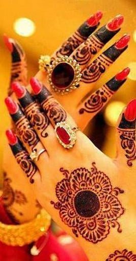 Gallery photo 2 of Naseera Fazil Henna Art in Charlotte