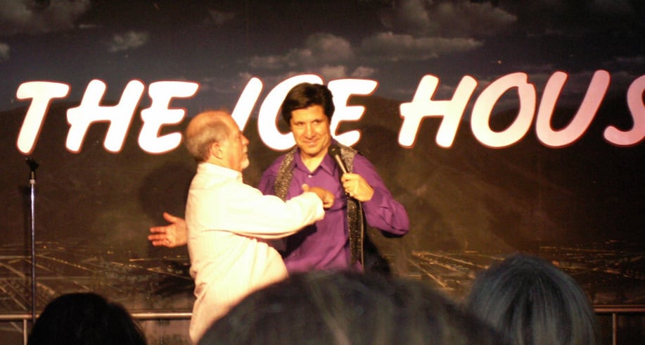 Gallery photo 12 of Neil Diamond Tribute by Steve Roth
