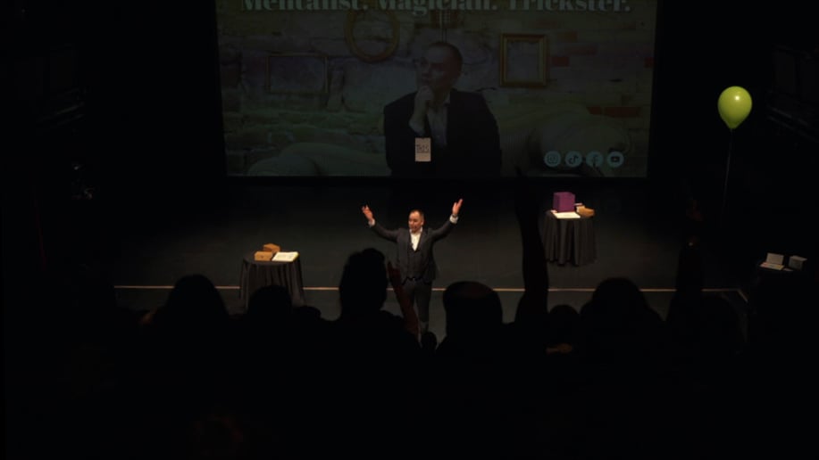 Gallery photo 4 of Jeff Newman: Corporate Mentalist, Magician, Entertainer