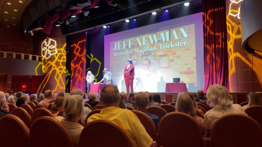 Gallery photo 1 of Jeff Newman: Corporate Mentalist, Magician, Entertainer