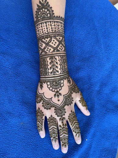 Gallery photo 7 of Neyam Henna Corner