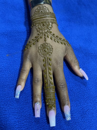Gallery photo 8 of Neyam Henna Corner