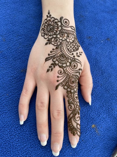 Gallery photo 9 of Neyam Henna Corner