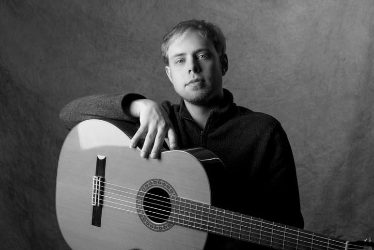 Gallery photo 1 of Nick Mordal