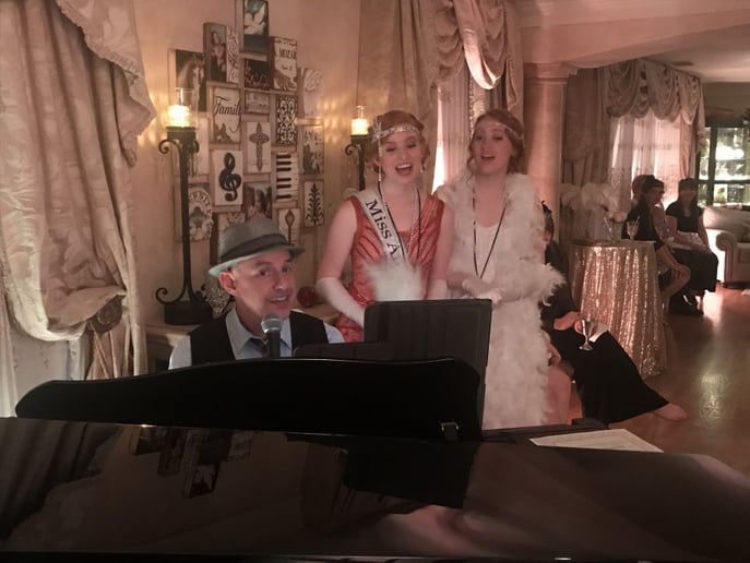 Gallery photo 10 of Noam Eisen - Pianist, Singer, Entertainer