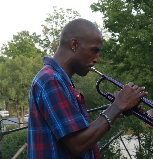 Gallery photo 3 of Nu-port 