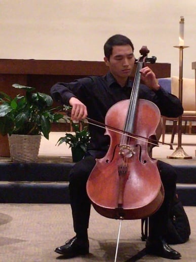 Gallery photo 3 of Amazing Cello