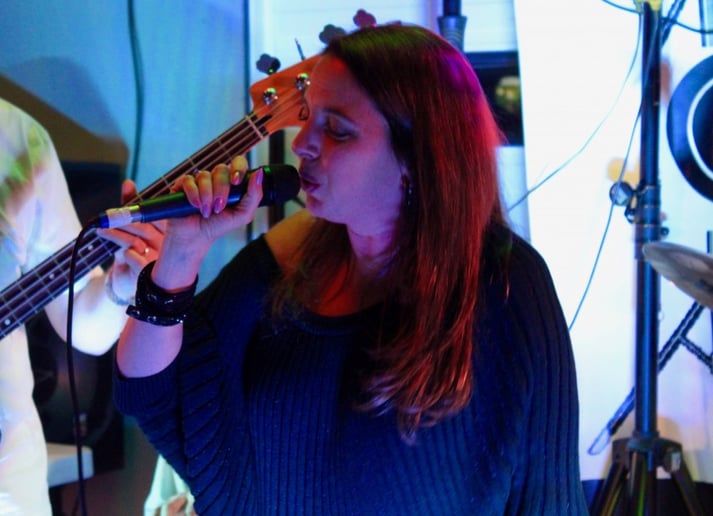 Gallery photo 4 of Off Label