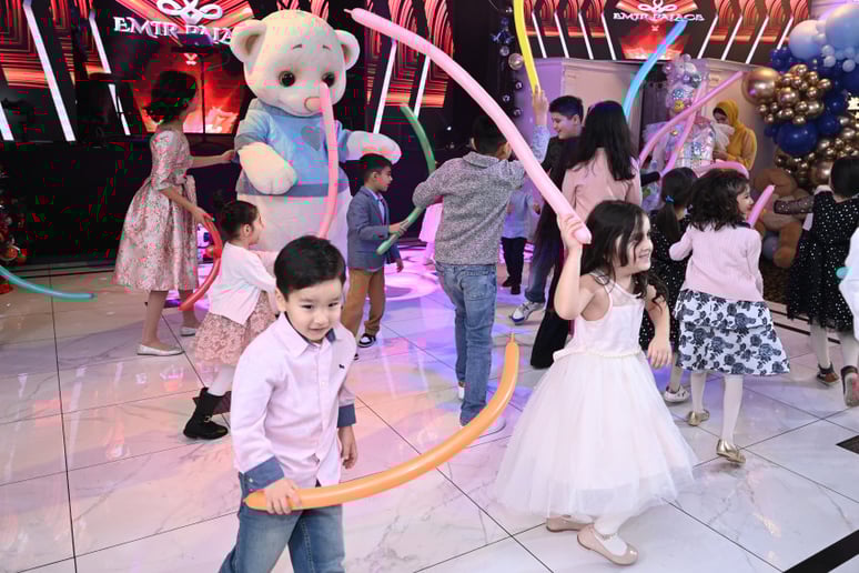 Gallery photo 35 of Olala Party Kids
