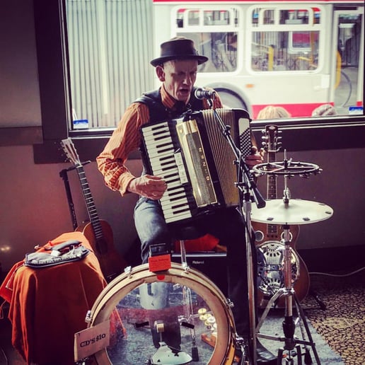 Gallery photo 6 of One Man Swamp Band