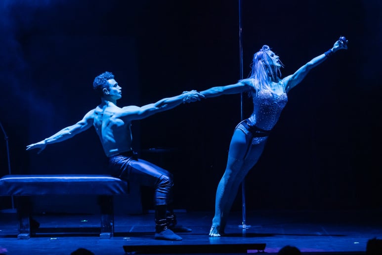 Gallery photo 10 of One of a Kind Pyramid Apparatus