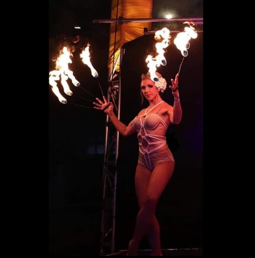 Gallery photo 14 of One of a Kind Pyramid Apparatus