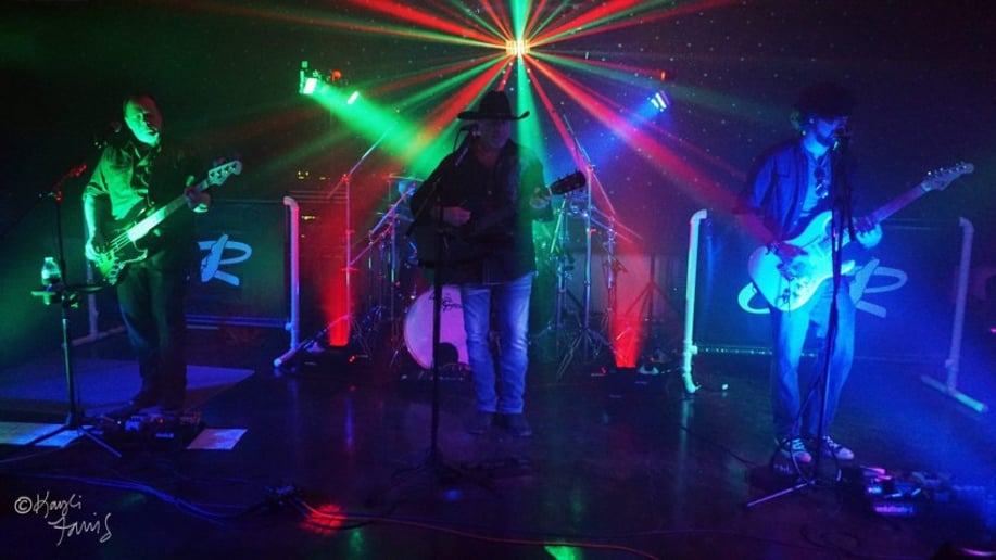 Gallery photo 2 of One Way Road