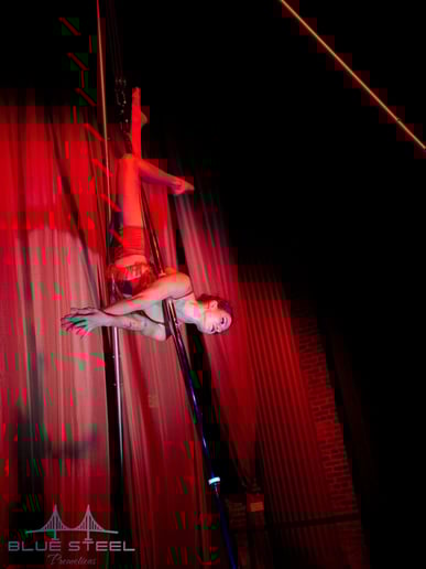 Gallery photo 13 of Out on a Limb