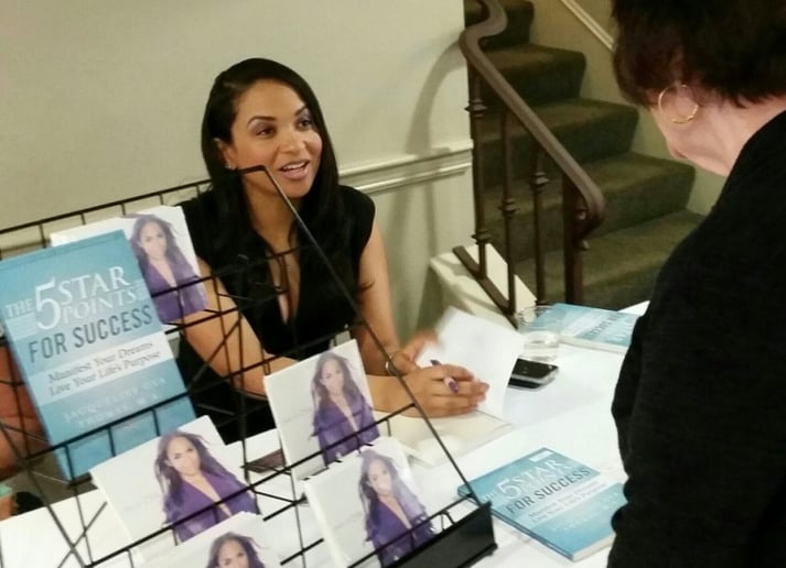 Gallery photo 6 of Oya Thomas - Keynote Speaker