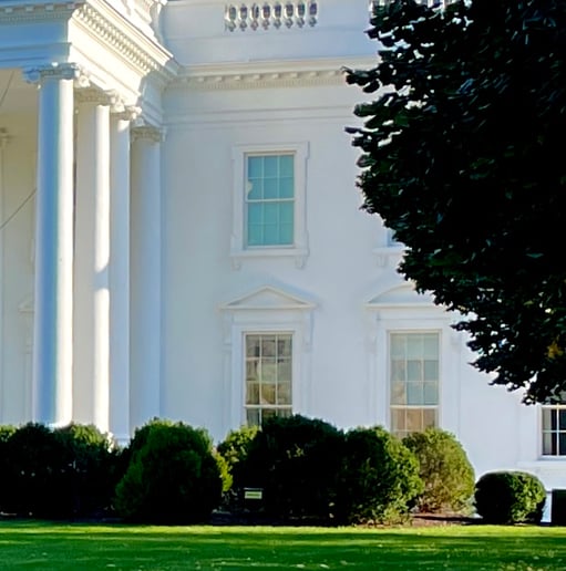 Gallery photo 25 of Ozark Bagpiper