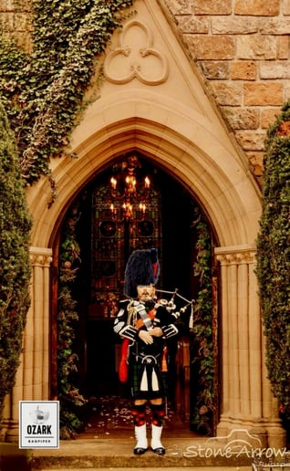 Gallery photo 5 of Ozark Bagpiper