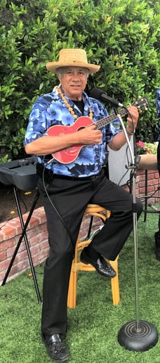 Gallery photo 7 of Palika's Hawaiian Band