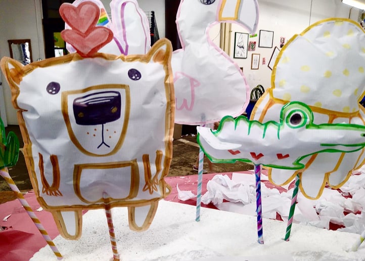 Gallery photo 9 of Paper Balloons