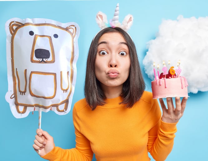 Gallery photo 3 of Paper Balloons