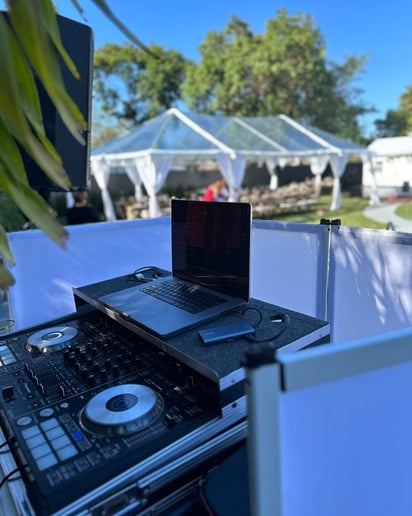 Gallery photo 18 of PartyMusic Miami DJ